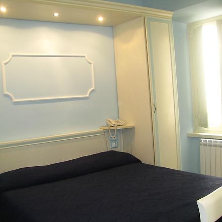 Tiffany Roma Suite Rum bild